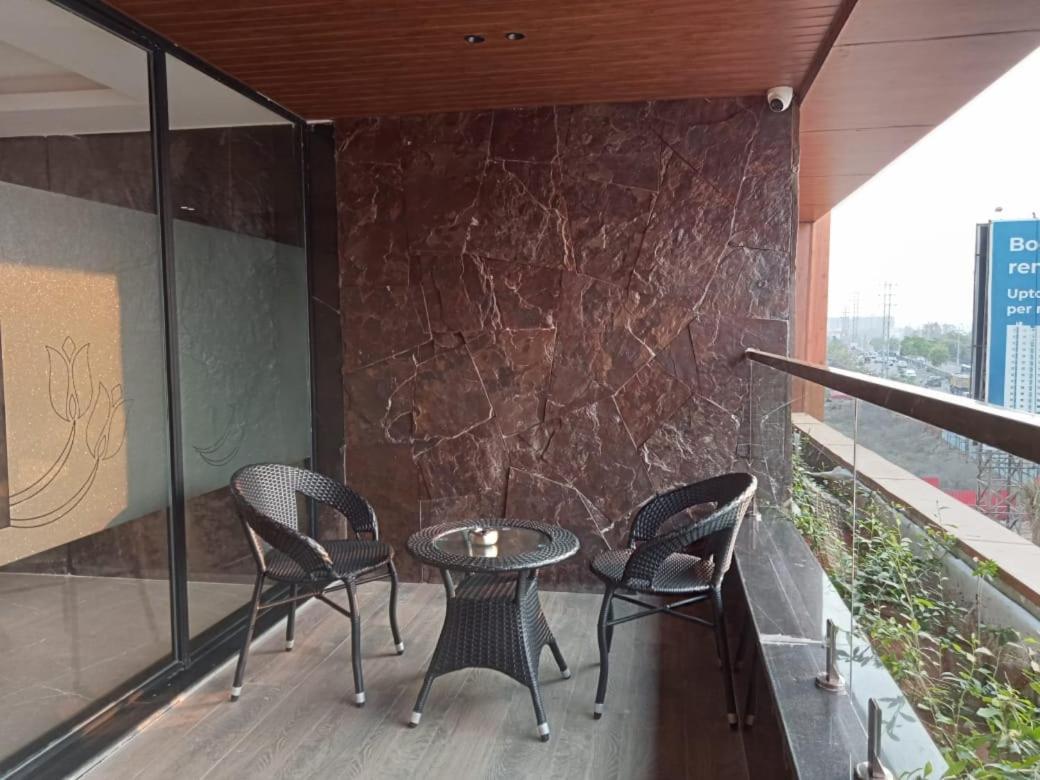 Hotel Tulips Grand حيدر أباد المظهر الخارجي الصورة